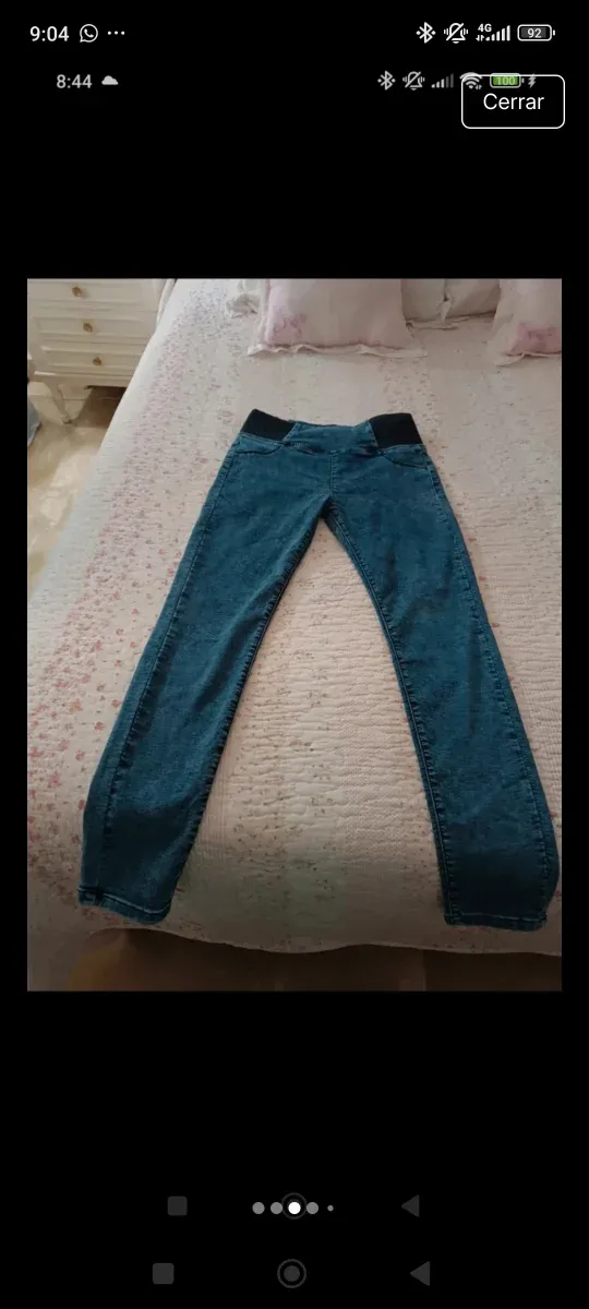 Pantalones pitillo colombianos