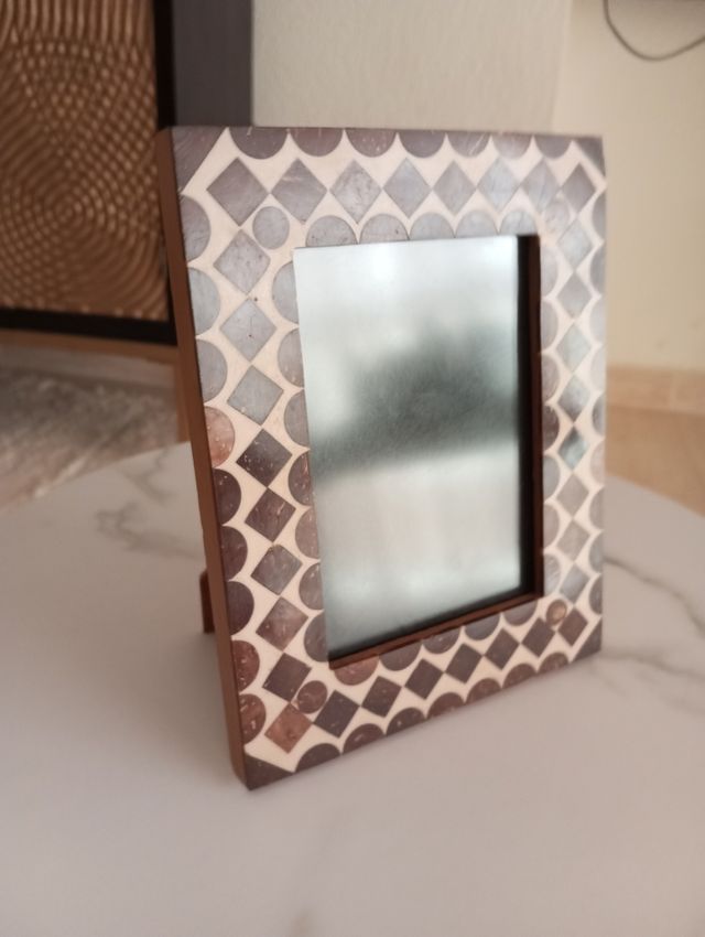 Portafotos Indú madera