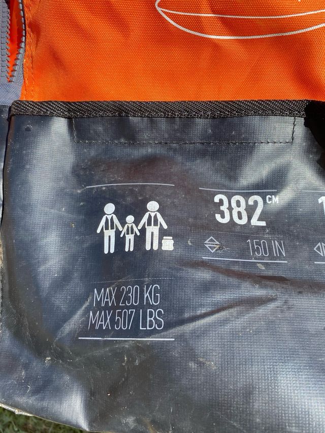 Canoa gonfiabile 3 posti + remi  pompa