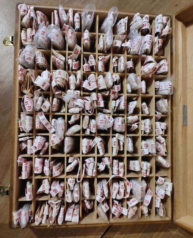 Scatola vintage SARPA Torino - 100 etichette