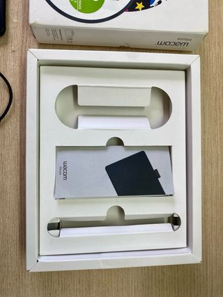 Wacom Intuos Small Bluetooth Black dispositivo