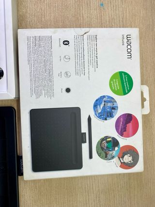 Wacom Intuos Small Bluetooth Black dispositivo