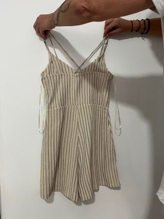 Mono corto rayas beige