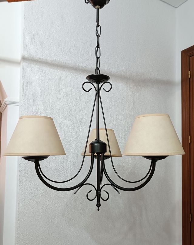 Lampara techo hierro