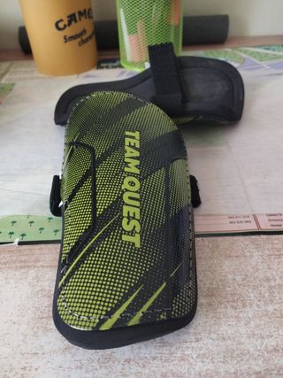 Espinilleras fútbol sala para niños