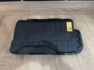 Tapa caja batería Mercedes Clase A W176