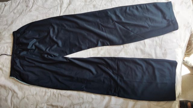 Pantalone originale Asics tg.M nuovo mai usato