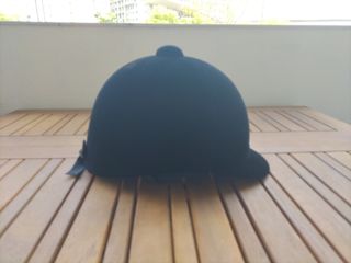 Casco equitación terciopelo negro HORZE