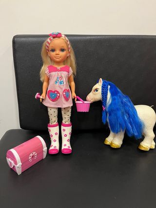 Muñeca Nancy y Pony