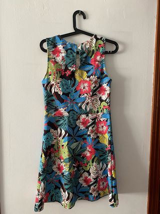 Vestido original de Sfera tela elástica