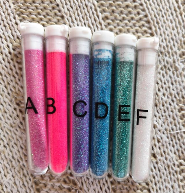 Glitter Cards - Ylri and the Minimoomis