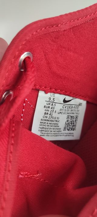 Zapatillas Nike SB rojas y blancas