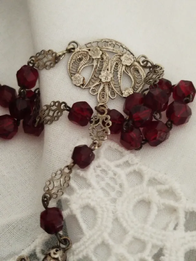 Rosario cristal granate, filigrana plata Mantilla