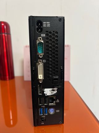 Mini PC Fujitsu Esprimo Q556/2