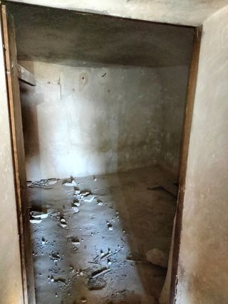 Terreno con casa cueva en la Solana - Terreno rúst