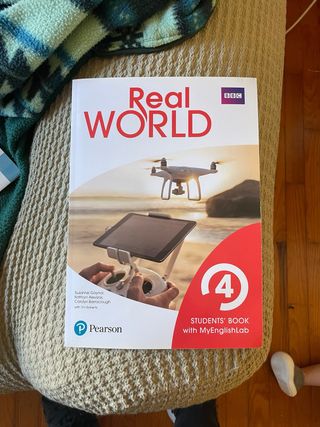 Real world students’ book with myenglishlab 4 ESO