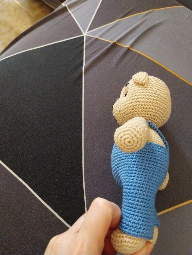 Orsetto amigurumi a uncinetto