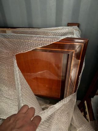 Muebles de salon de caoba.