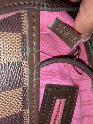 Bolso Luis vuiton. 
