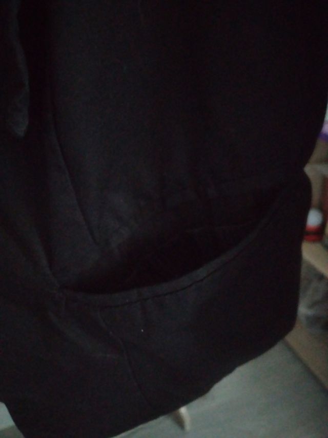 Chaqueta negra entretiempo