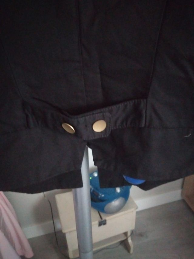 Chaqueta negra entretiempo