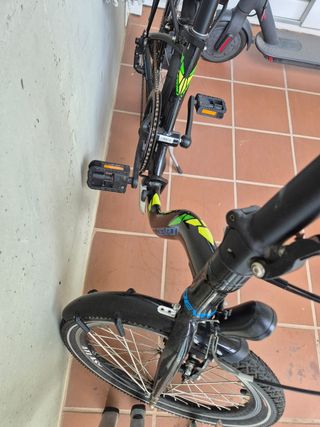Bicicleta eléctrica plegable