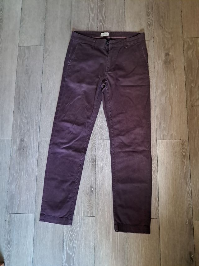 Pantalón tipo chino Sfera