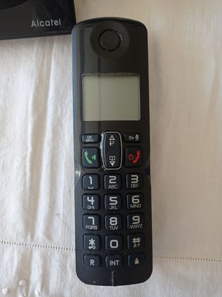 Teléfono inalámbrico Alcatel negro