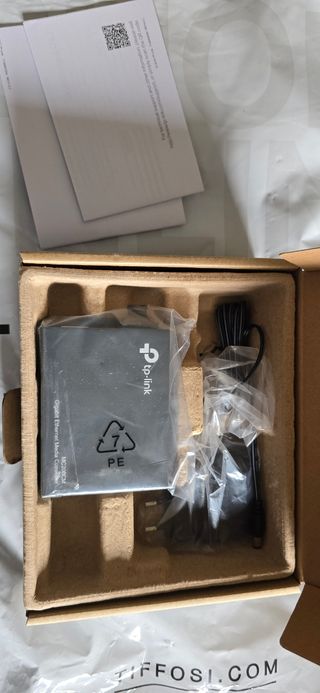 2x TP-Link MC200CM - Conversor Gigabit Multimédia