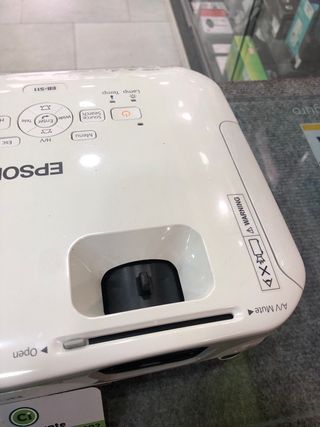 PROYECTOR EPSOM EB S11