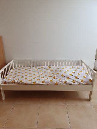 Cama infantil IKEA - Blanca