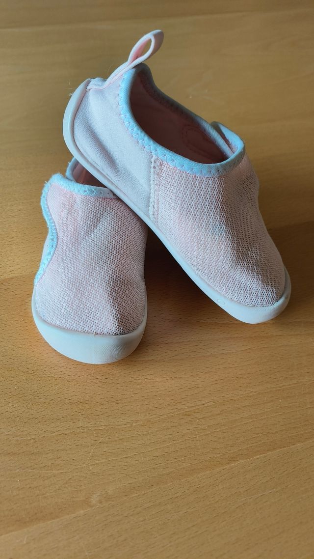 Zapatillas rosa talla 24