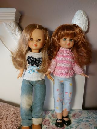 2 Muñecas - Llorens - Vestidos
