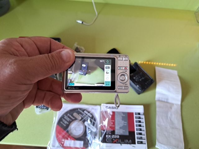 Fotocamera Casio Exilim EX Z29