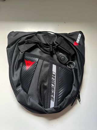 Mochila/pernera Dainese