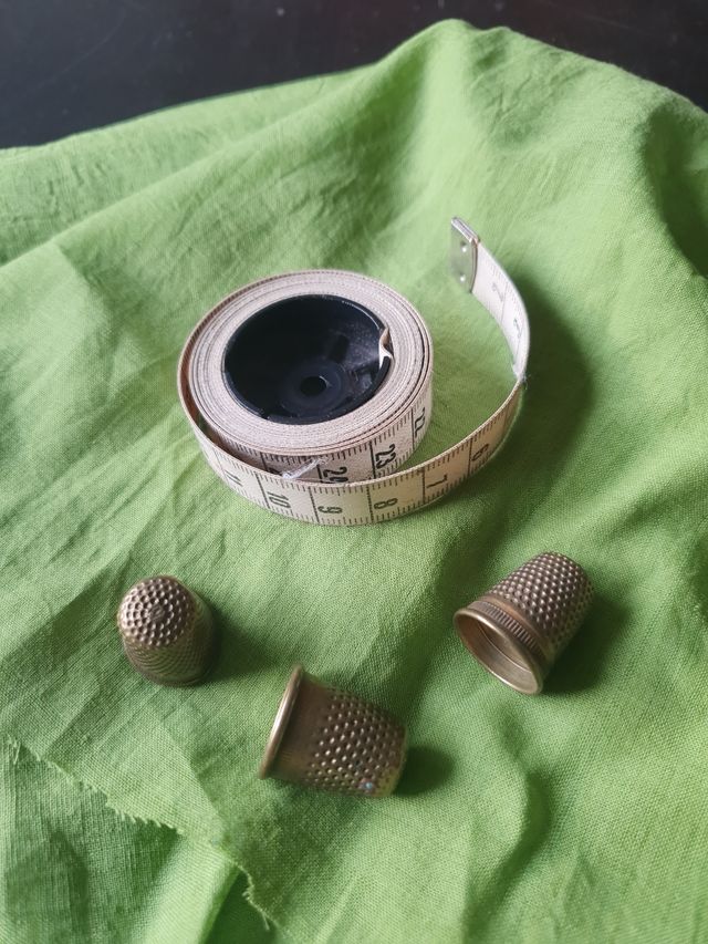 Oggetti antichi da sartoria