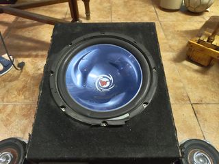 Altavoces Sony , Pioneer y Kenwood Subwoofer