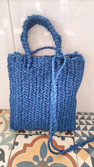 Bolso azul Stradivarius
