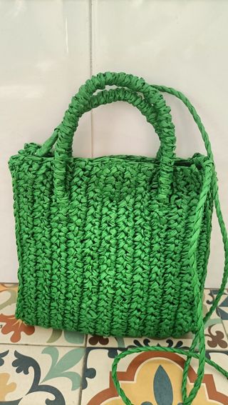 Bolso Stradivarius verde
