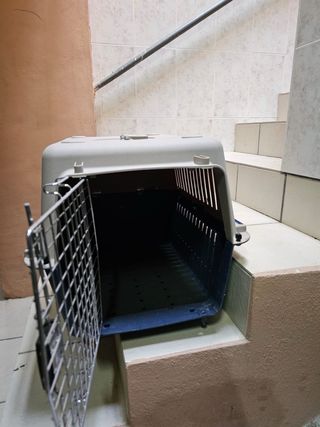 Transportín grande beige y azul