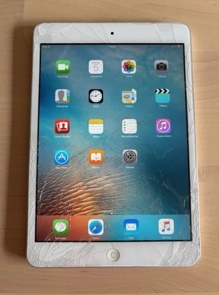 Ipad Mini 1 32GB sin pantalla para piezas