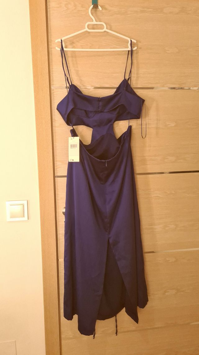 Vestido midi satinado espalda abierta zara