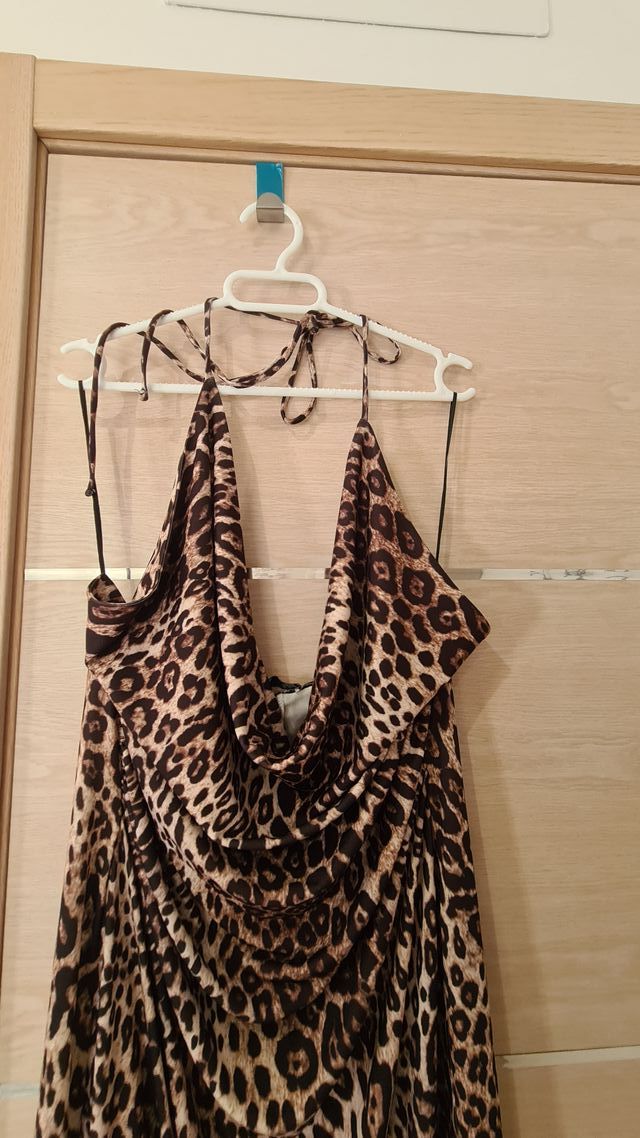 Vestido animal midi halter zara