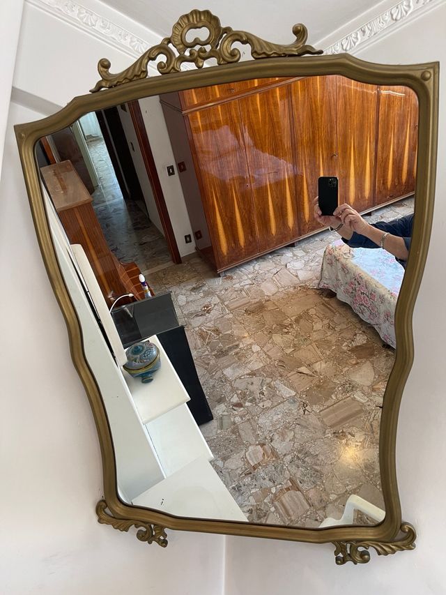Specchiera vintage dorata