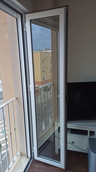 2 Puertas balconeras aluminio abatibles