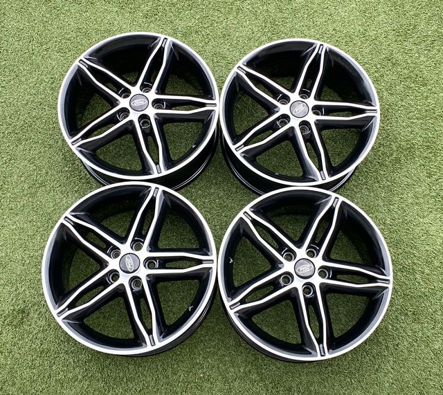 Llantas Originales Ford 17" - Impolutas