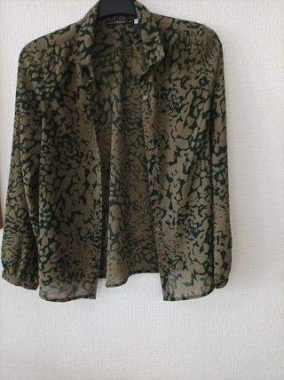 Blusa verde estampada mujer