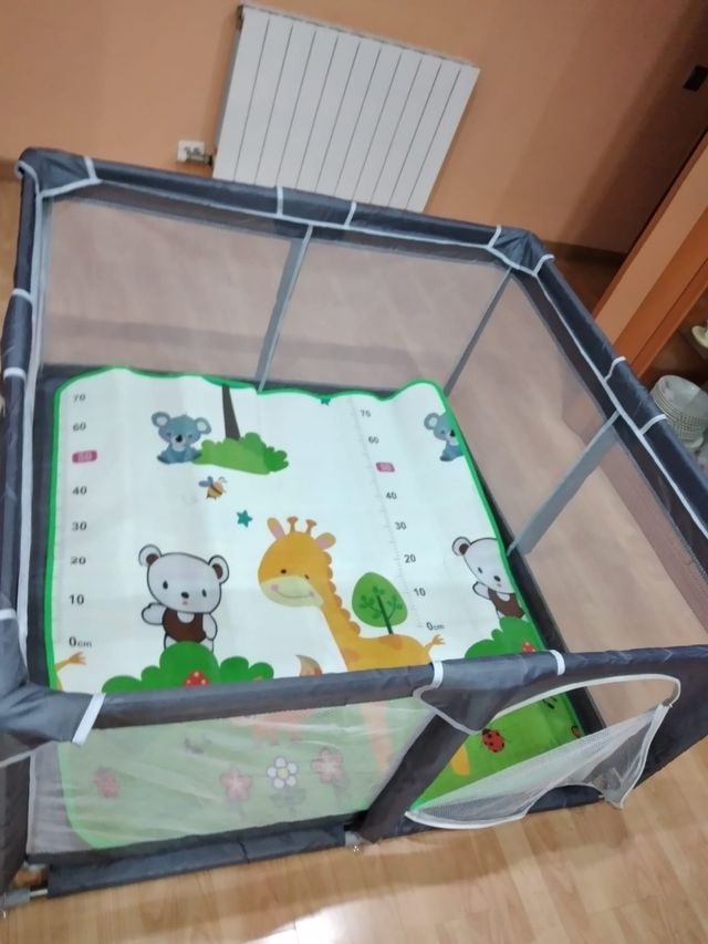 Parque infantil de bebé 120x120x60.