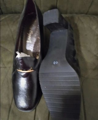 Zapatos talla 40. Nuevos