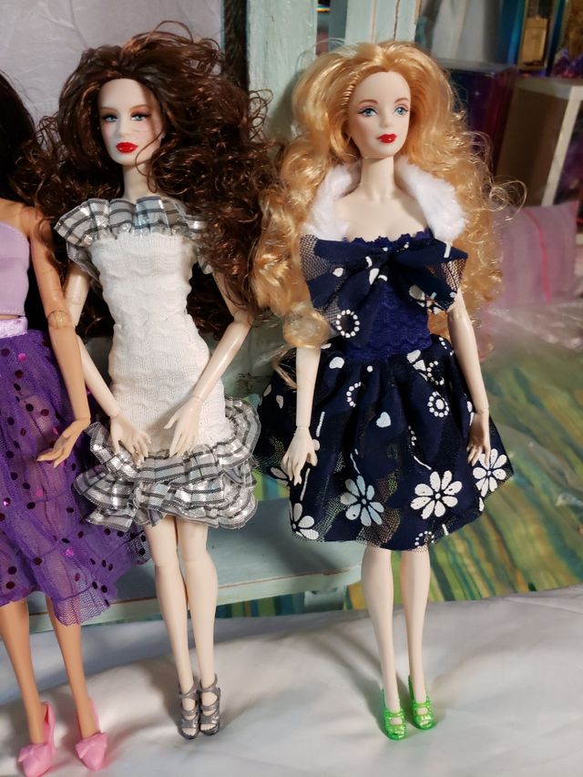5 Muñecas Fashion: Vestidos únicos